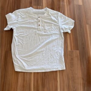 White Short Sleeve Tee with Crew Neck